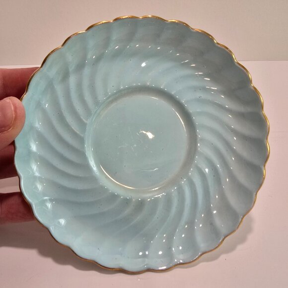 Aynsley - Soft Robin Egg Blue Swirling Fluted Vintage Saucer - Picture 4 of 5